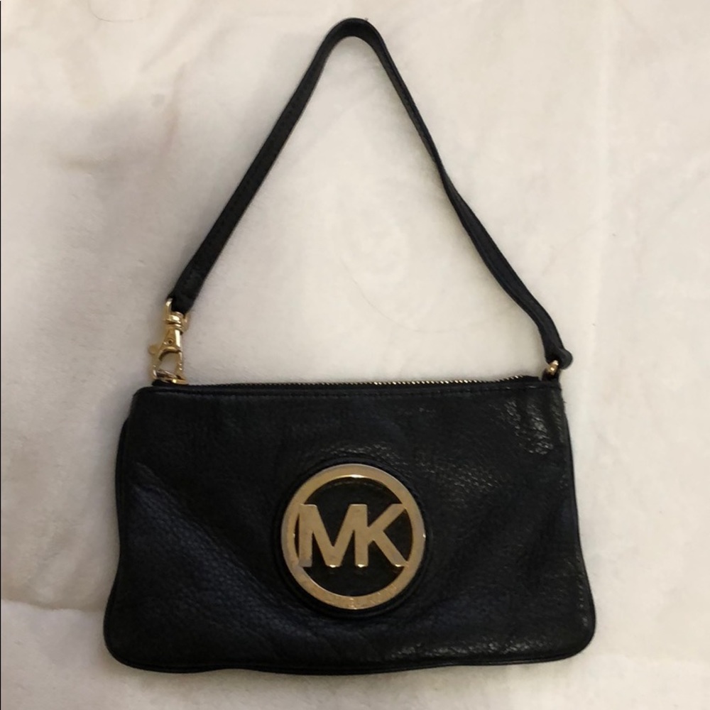 Michael Kors wristlet